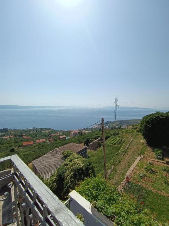 Holliday Home Alida With Jacuzzi Подгора Екстериор снимка